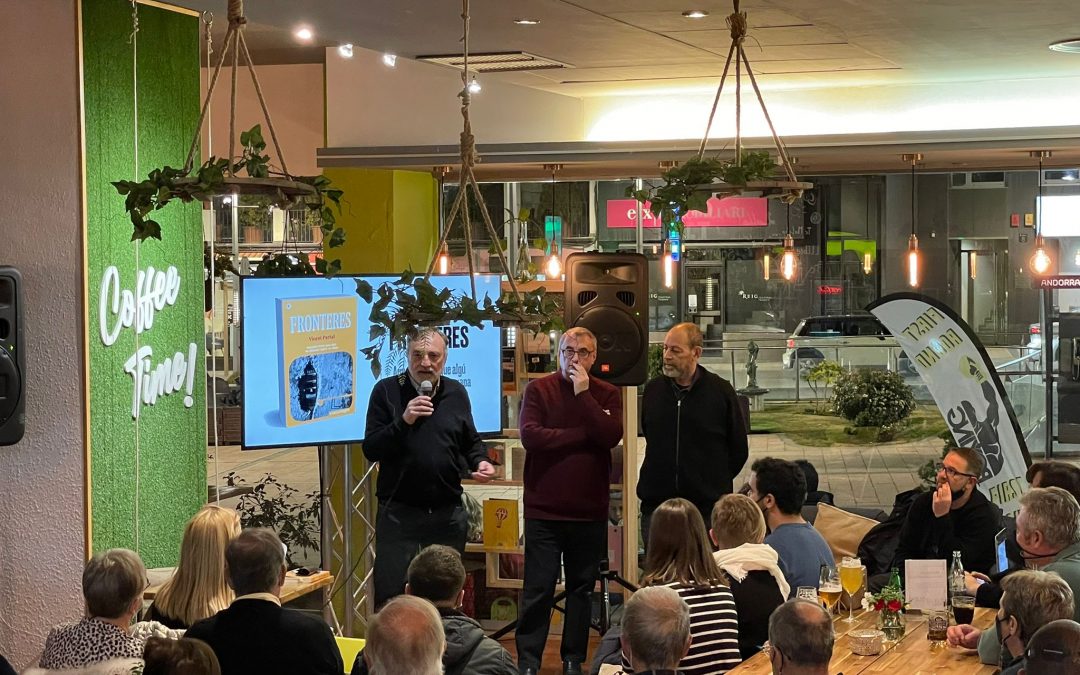 La presentació del llibre Fronteres de Vicent Partal ens va emocionar