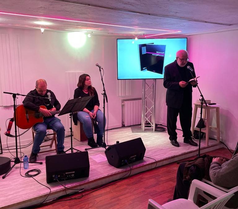 Josep Dallerès i família van crear un món de poesia i cançò  a La Trenca